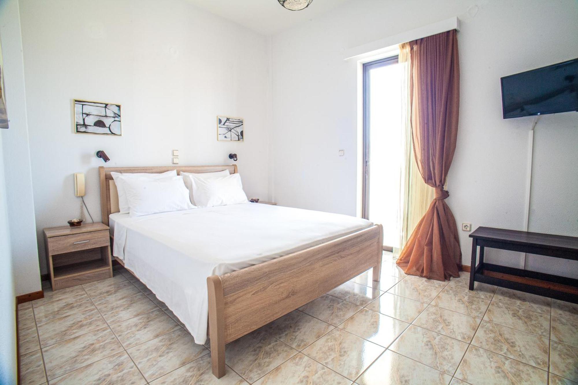Hotel Porto Diakofti Esterno foto